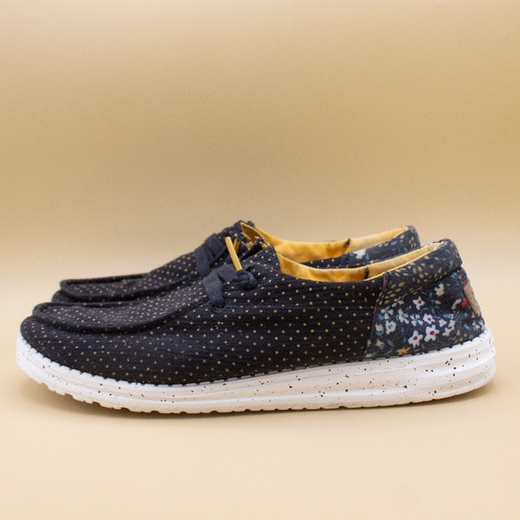 Hey Dude Wendy Funk Floral Dot Slip On Loafer Shoes Women's Size 8 - Picture 1 of 8